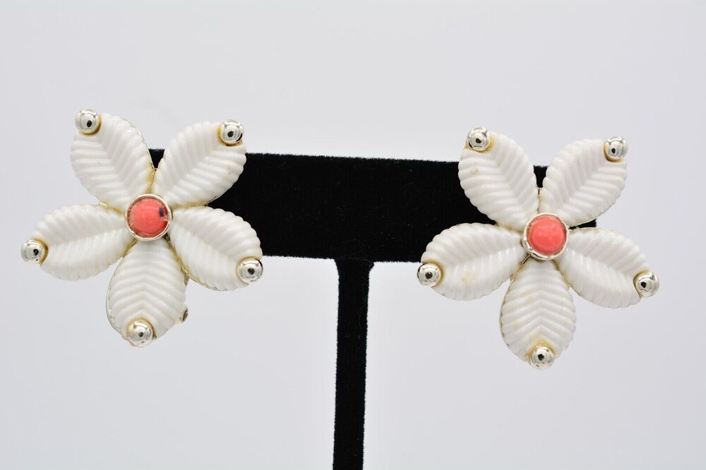 Marboux Vintage Clip Earrings Flower White Lucite Cabochon Signed 1980s BinAV